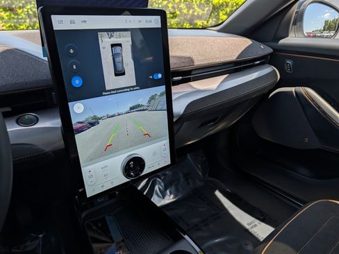 Used 2023 Ford Mustang Mach-E GT image 33