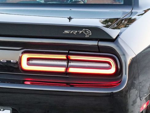 Used 2023 Dodge Challenger SRT Hellcat RWD image 10