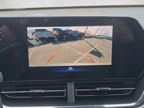 New 2026 Chevrolet Trax LT w/ Sunroof Package image 13