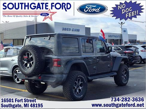 Used 2018 Jeep Wrangler Unlimited Rubicon image 2