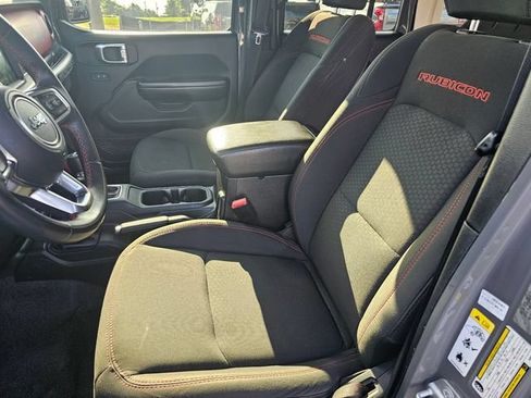 Used 2019 Jeep Wrangler Unlimited Rubicon AWD/4WD image 19