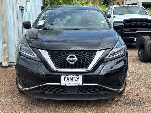 Used 2022 Nissan Murano S image 2