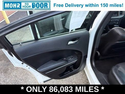 Used 2021 Dodge Charger SXT w/ Leather Interior Group RWD image 38