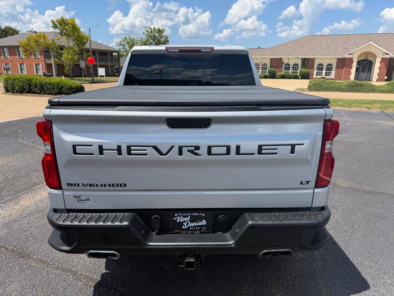 Used 2021 Chevrolet Silverado 1500 LT Trail Boss w/ Bed Protection Package AWD/4WD image 6