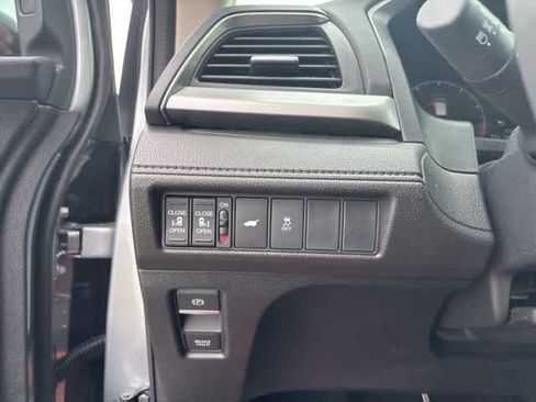 Used 2026 Honda Odyssey EX-L image 10