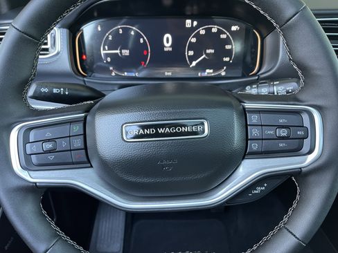 New 2026 Jeep Grand Wagoneer Limited AWD/4WD image 39