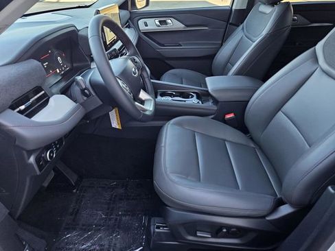 New 2026 Ford Explorer Active w/ Active Comfort Package image 21