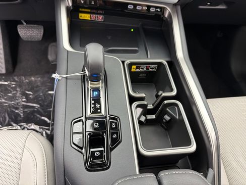 New 2026 Lexus TX 350 AWD image 12