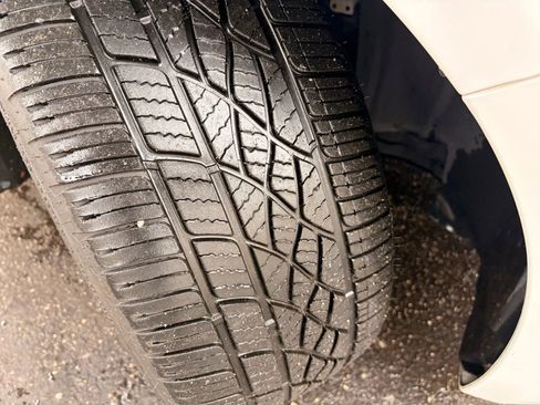 Used 2020 Ford Fusion SE image 46