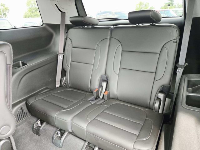 Certified 2023 GMC Acadia SLT w/ Elevation Edition FWD image 10