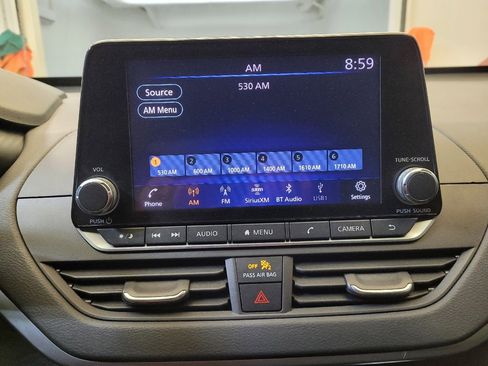 Used 2022 Nissan Altima 2.5 SV image 25