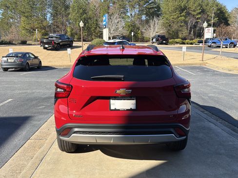 New 2026 Chevrolet Trax LT image 6