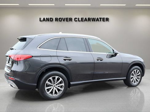 Used 2023 Mercedes-Benz GLC 300 image 5