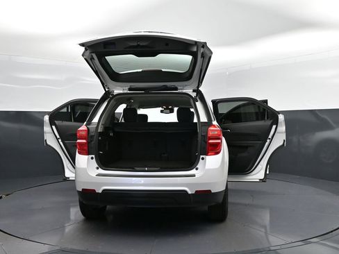 Used 2017 Chevrolet Equinox LT w/ Convenience Package image 52