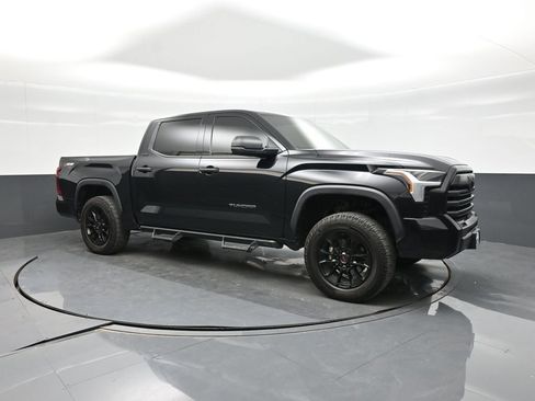 Used 2022 Toyota Tundra SR5 RWD image 19