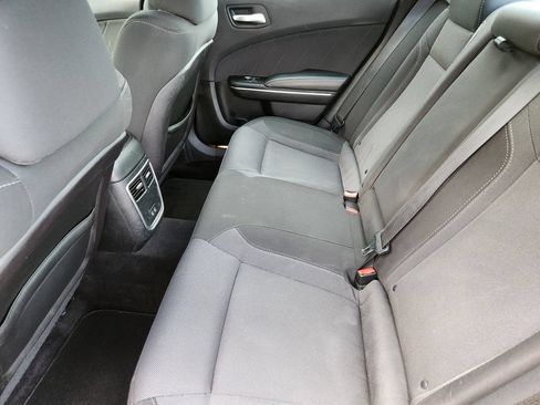 Used 2017 Dodge Charger R/T RWD image 33