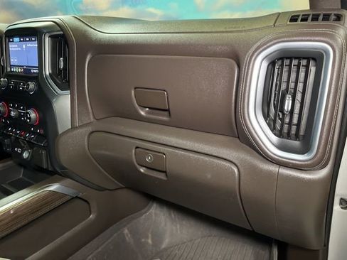 Used 2020 Chevrolet Silverado 1500 RST image 70