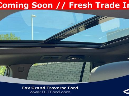 Used 2024 Cadillac XT6 Luxury w/ LPO, Floor Liner Package AWD/4WD image 6