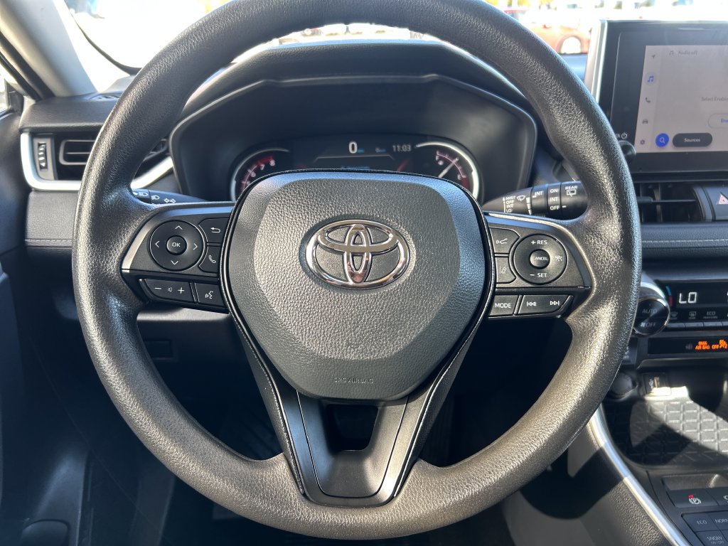 Certified 2025 Toyota RAV4 XLE AWD/4WD image 17