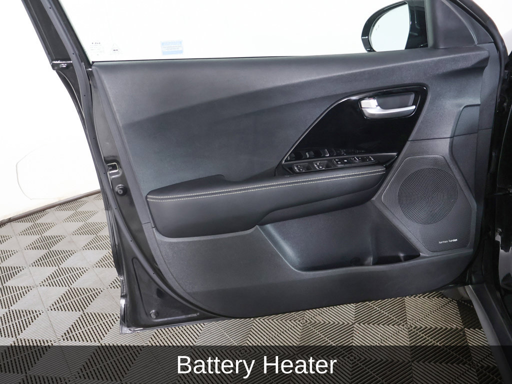 Used 2022 Kia Niro EX w/ Cold Weather Package FWD image 24