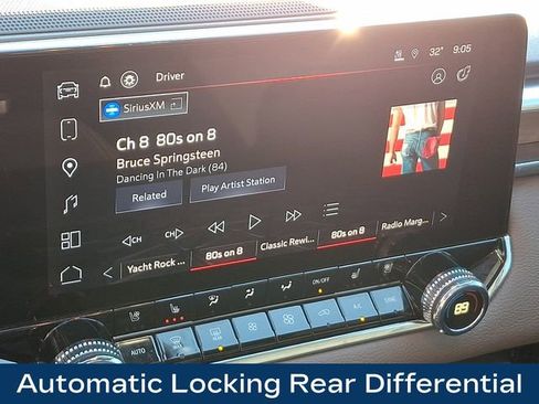 Used 2023 GMC Canyon Denali image 22