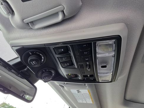 Used 2024 Toyota 4Runner TRD Off-Road Premium w/ Moonroof Package AWD/4WD image 29