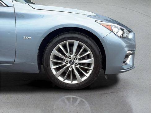 Used 2018 INFINITI Q50 Luxe w/ Essential Package (3.0T Luxe) image 30