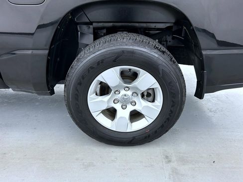 Certified 2024 RAM 1500 Big Horn image 23