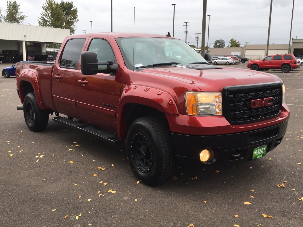 Used 2012 GMC Sierra 3500 SLT w/ SLT Convenience Package AWD/4WD image 8