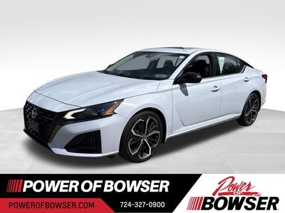 Used 2023 Nissan Altima 2.5 SR w/ SR Premium Package