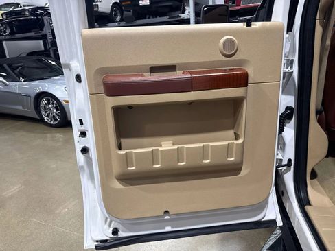 Used 2014 Ford F350 King Ranch w/ King Ranch w/Chrome Package image 16