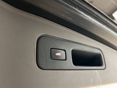 Used 2014 Honda Odyssey EX-L image 25