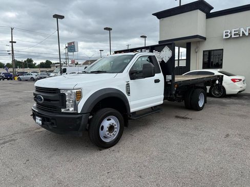 Used 2019 Ford F450 XL RWD image 2