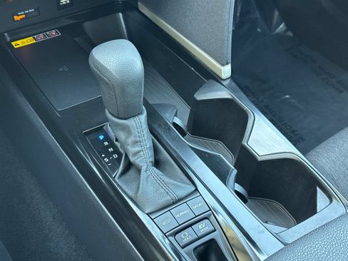 Used 2025 Toyota Camry LE FWD image 19