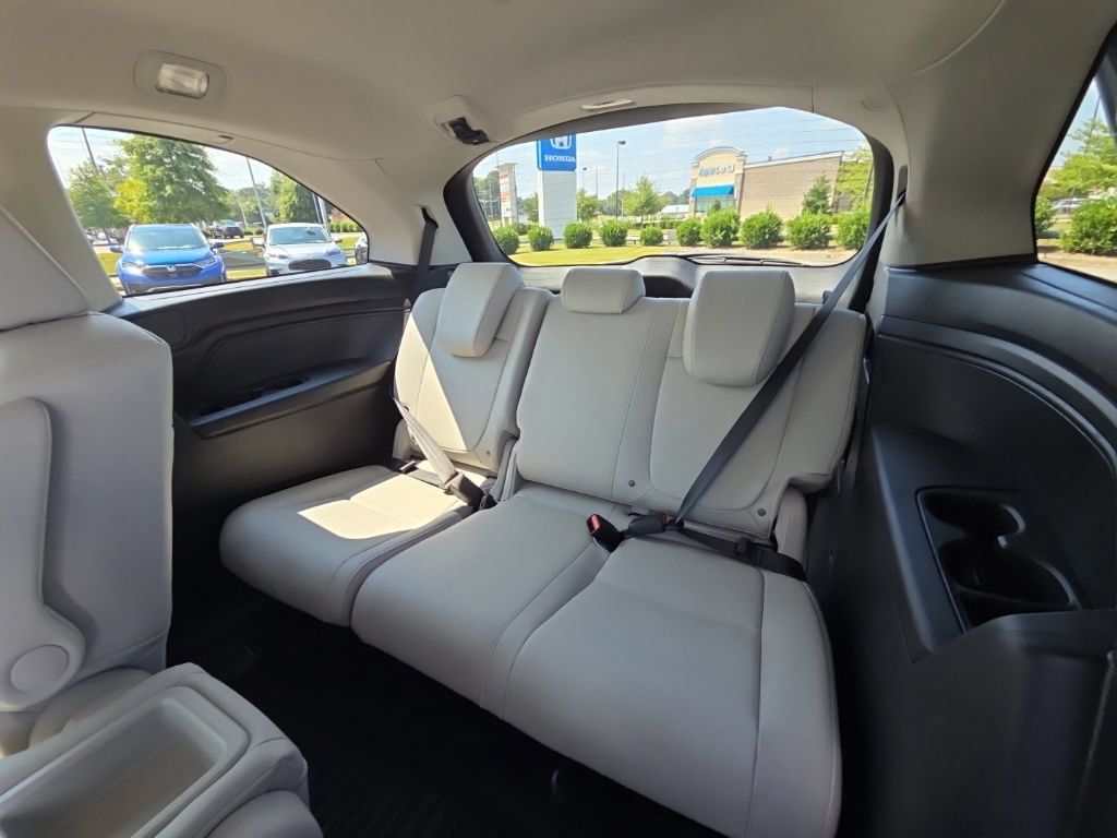 Used 2026 Honda Odyssey EX-L image 24