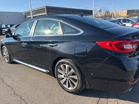 Used 2016 Hyundai Sonata Sport w/ Option Group 02 image 6