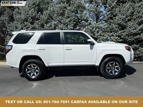 Used 2024 Toyota 4Runner TRD Off-Road image 9