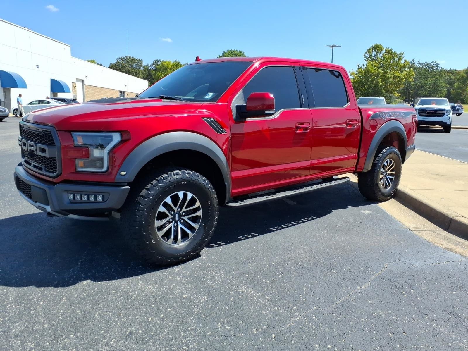 Used 2020 Ford F150 Raptor w/ Equipment Group 802A Luxury AWD/4WD image 3