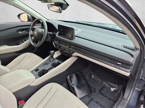 Used 2024 Honda Accord EX image 21