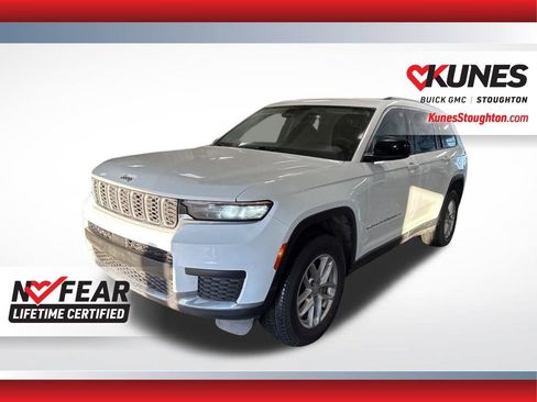 Used 2023 Jeep Grand Cherokee L Laredo image 4