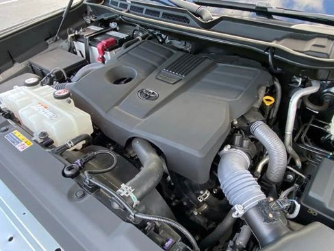 Used 2024 Toyota Tundra SR5 w/ SR5 Premium Package RWD image 13
