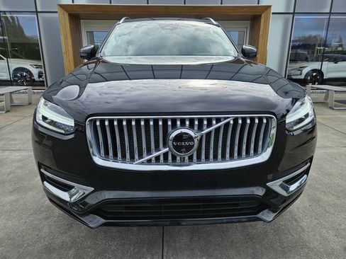 Certified 2024 Volvo XC90 T8 Plus w/ Protection Package Premier AWD/4WD image 2