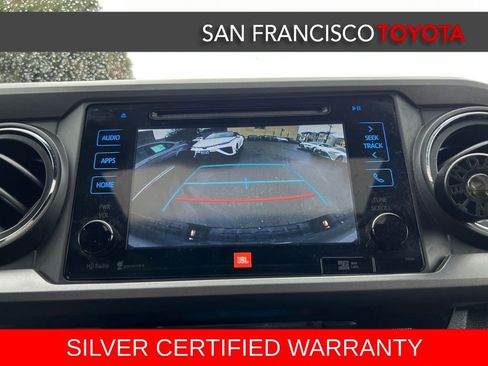 Used 2016 Toyota Tacoma TRD Sport image 27