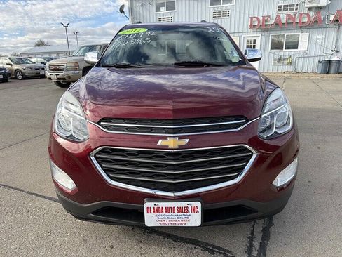 Used 2017 Chevrolet Equinox LT w/ Convenience Package image 8