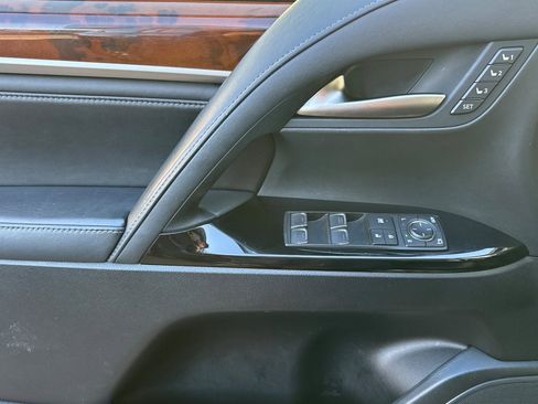 Used 2017 Lexus LX 570 4WD image 14