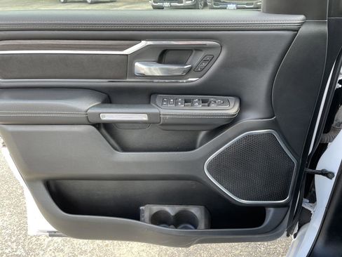 Certified 2025 RAM 1500 Laramie image 32
