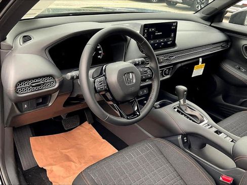 New 2026 Honda HR-V Sport image 8