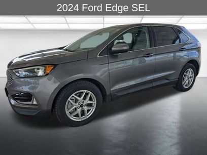 Used 2024 Ford Edge SEL w/ Convenience Package