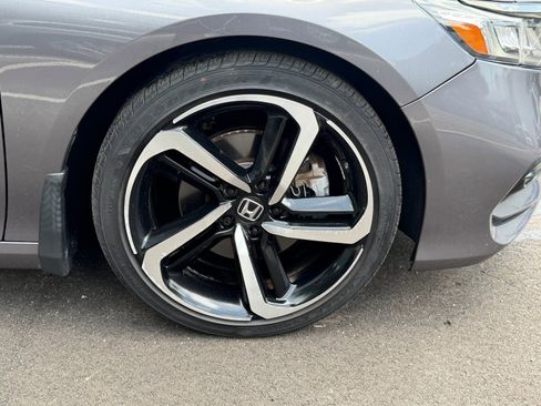 Used 2020 Honda Accord Sport image 9