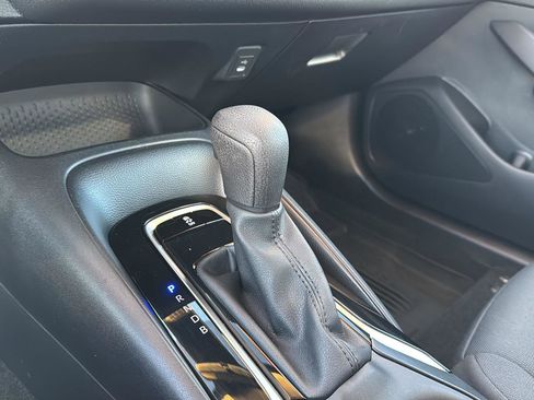 Certified 2023 Toyota Corolla LE image 24